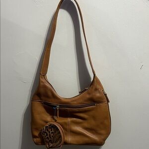 Elegant Tan Leather Shoulder Bag with Leopard Detail